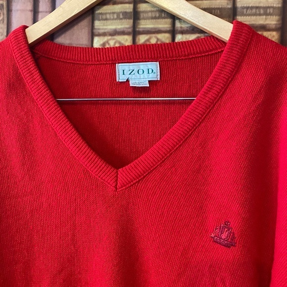 Vintage IZOD red V neck lightweight sweater Made in‎ USA - Picture 1 of 4
